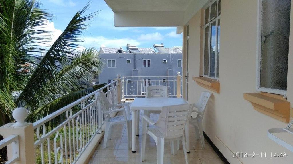 Alpha Villa Flic-en-Flacq Exterior foto